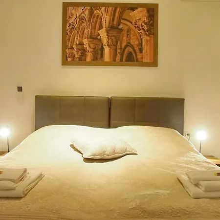 Apartment Elegant